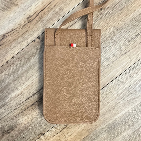 COLAB Crossbody - NEW WITHOUT TAGS - Picture 4 of 4